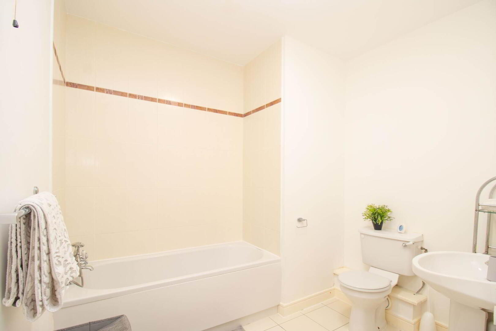 15 Kempton Court 10 of 20