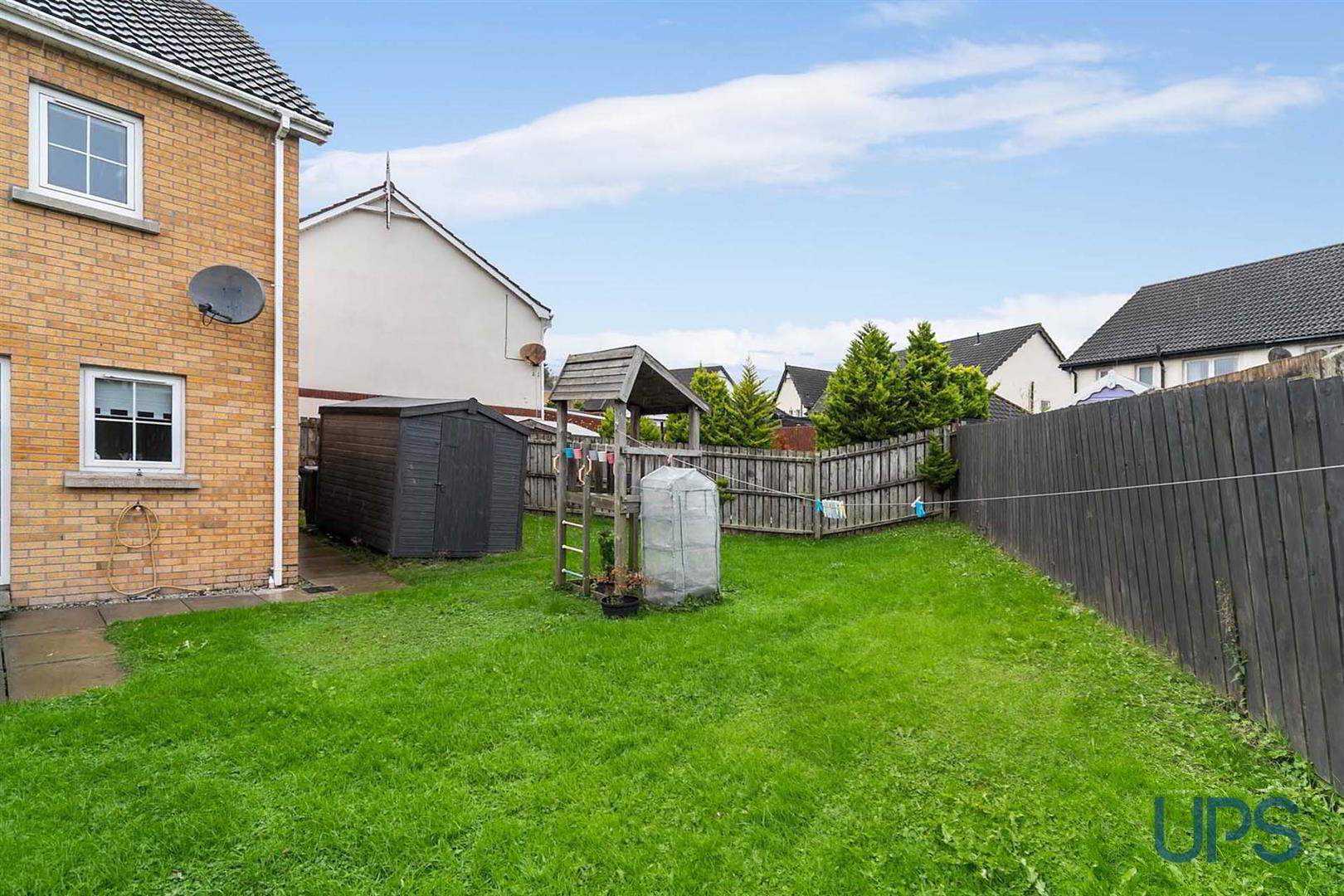8 Lagmore View Manor 22 of 30