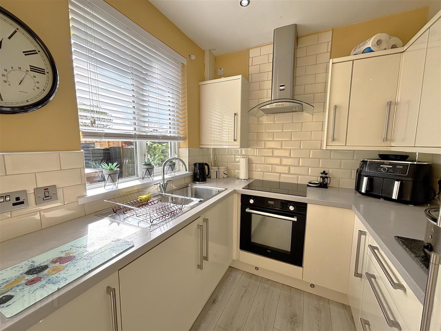 4 Duffield Park 6 of 18