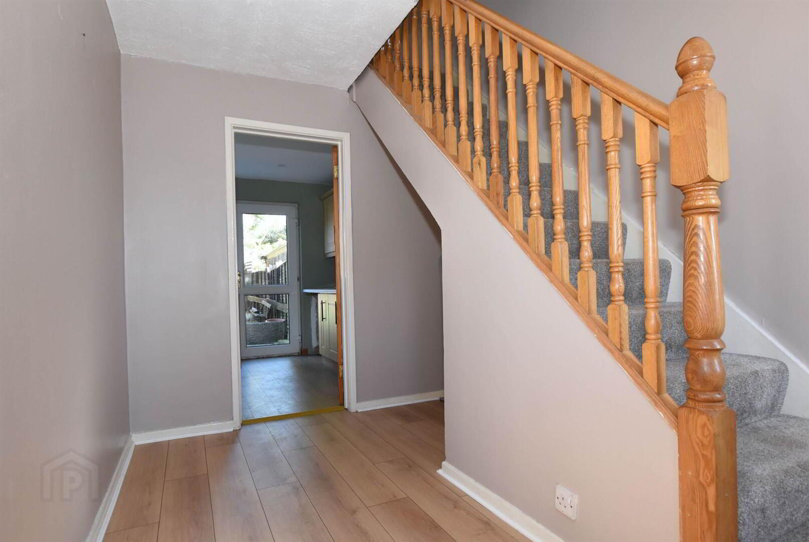 17 Ashbury Grove 3 of 15