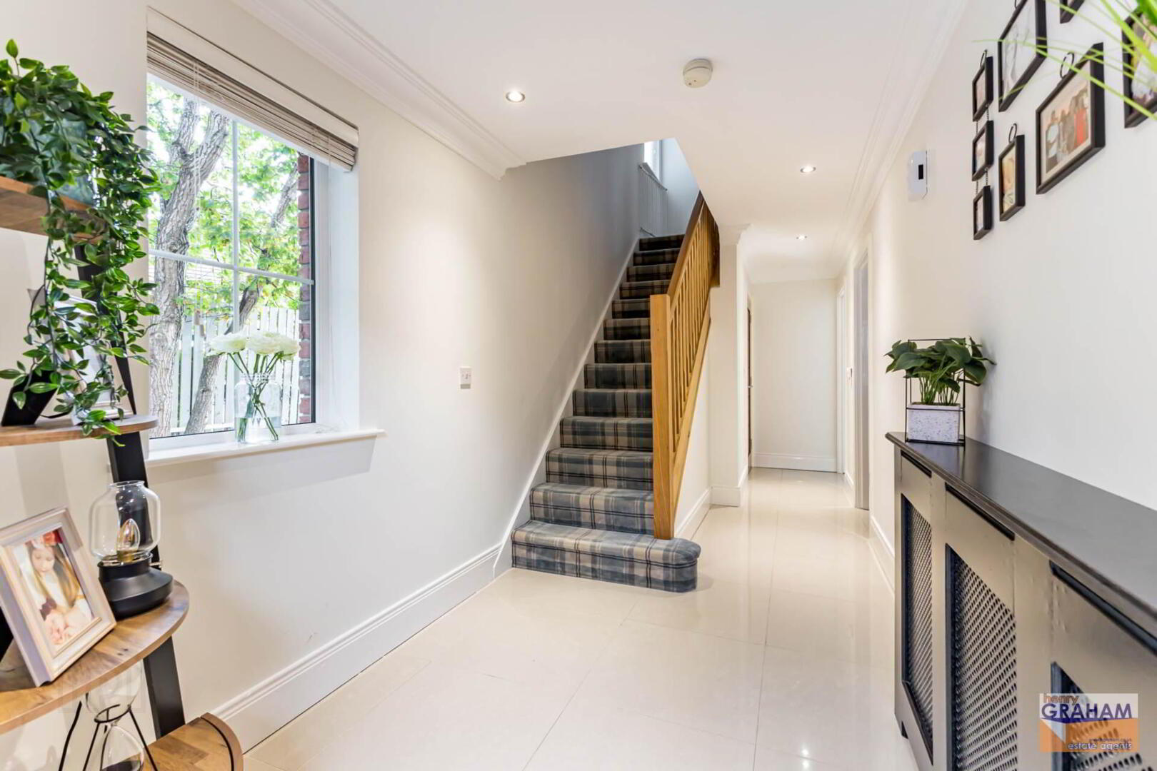 2 Holstein Close 3 of 25