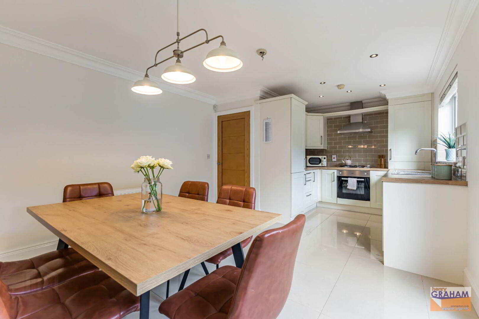 2 Holstein Close 10 of 25