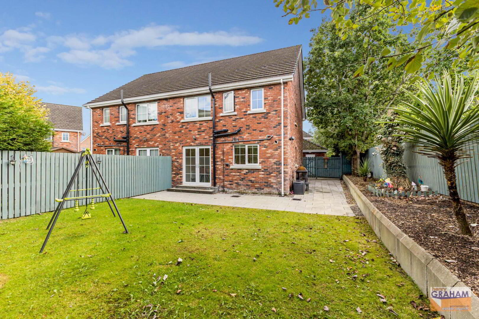2 Holstein Close 24 of 25