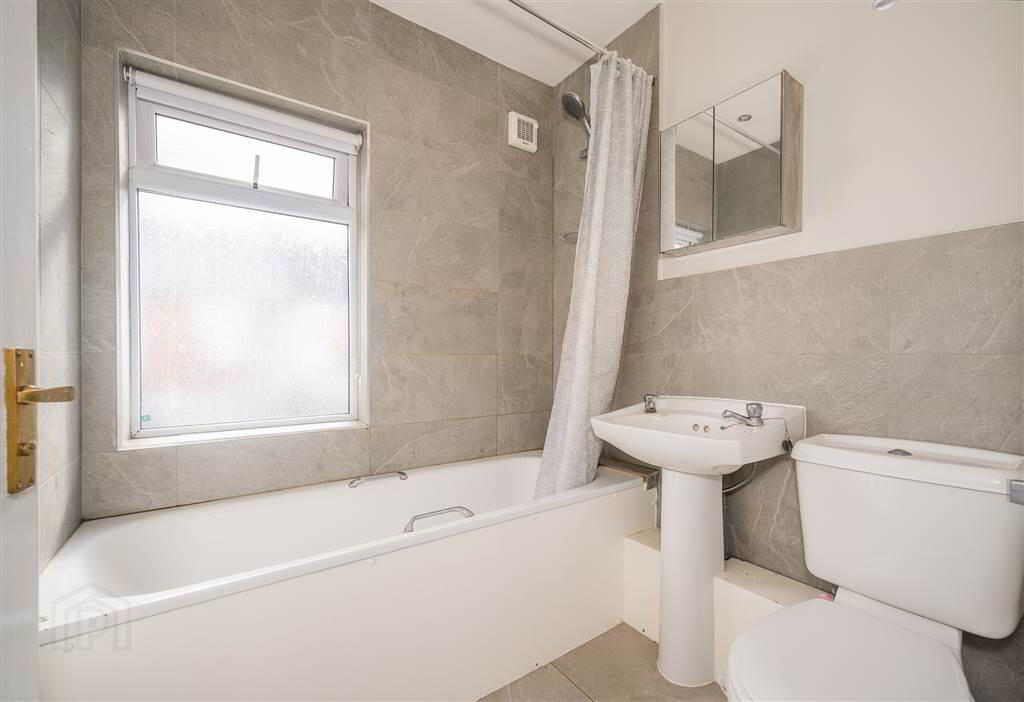 114 Ebor Street 7 of 7