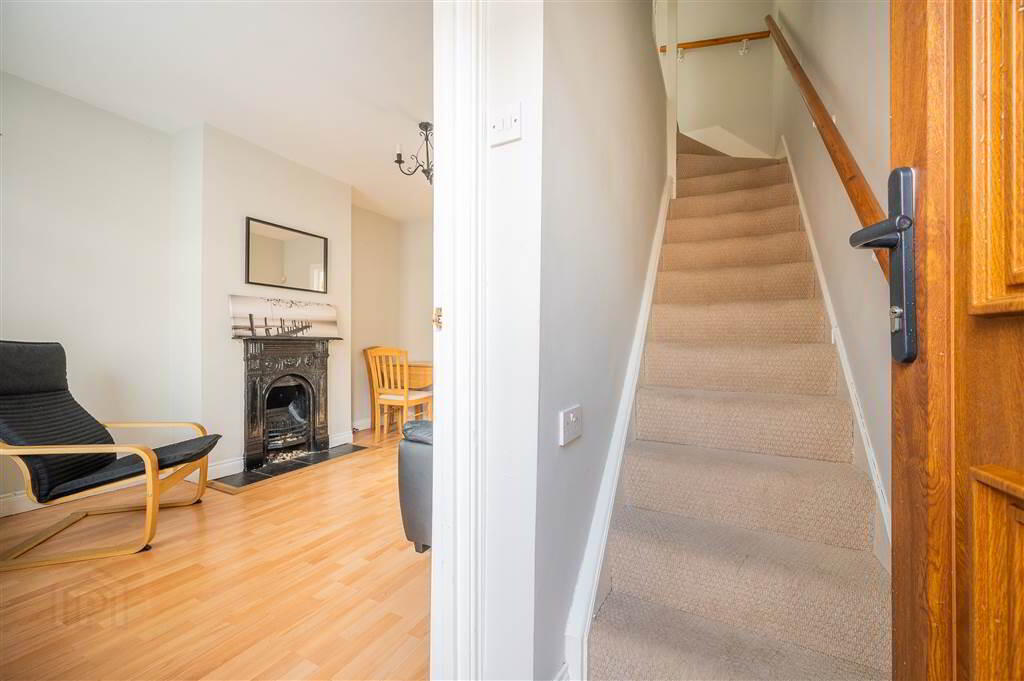 114 Ebor Street 2 of 7