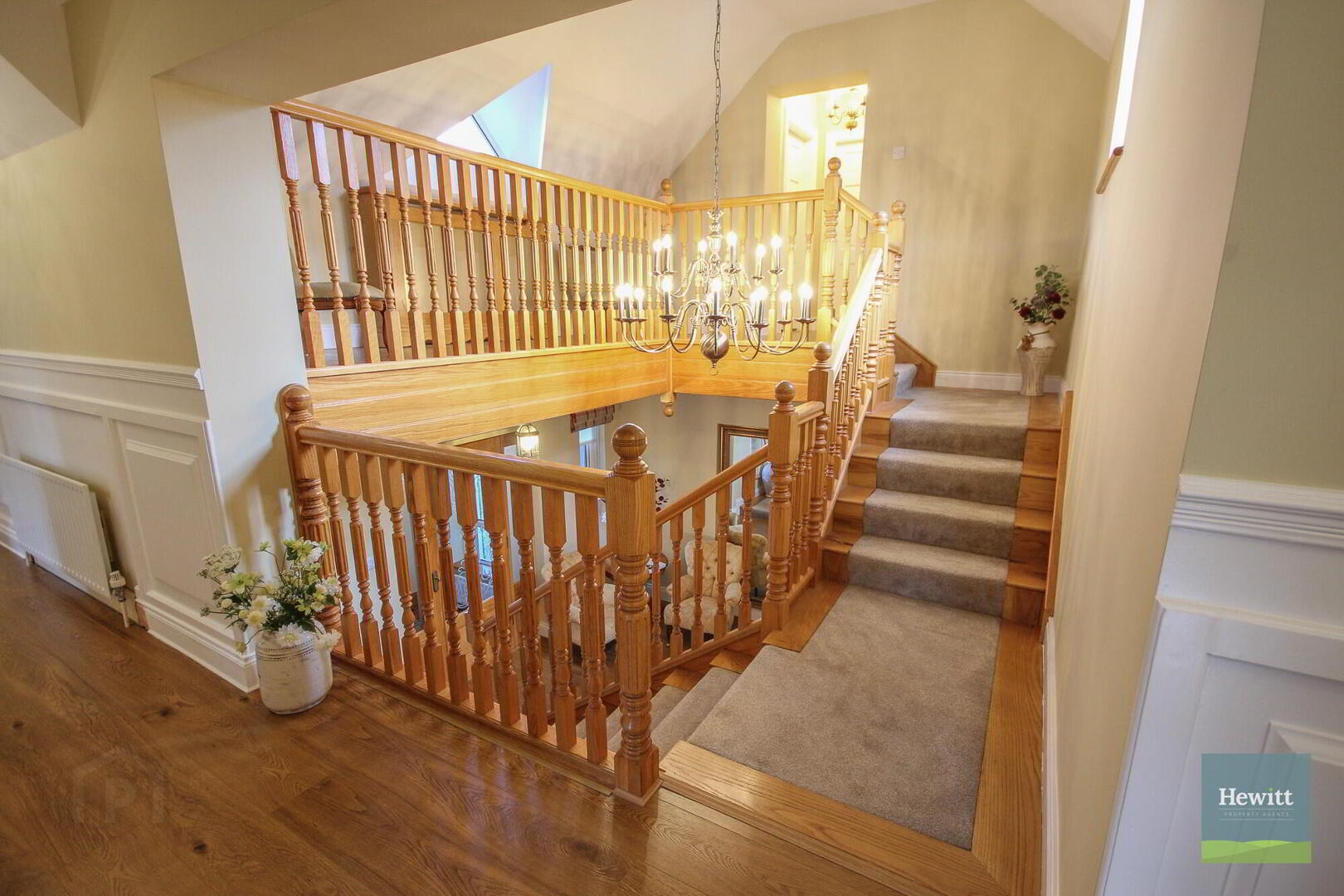 Oakvale, 12 Church Road 33 of 86