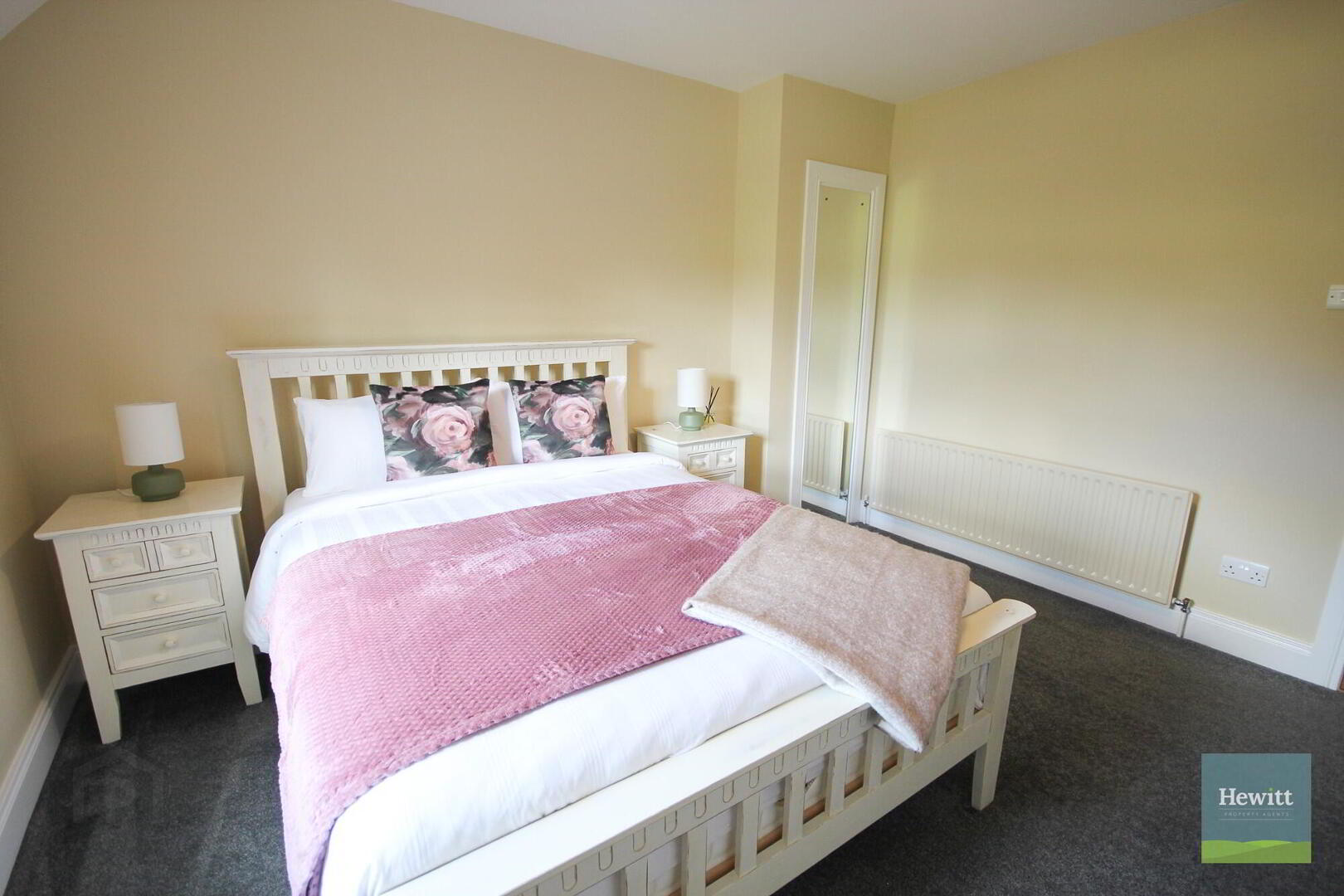 Oakvale, 12 Church Road 43 of 86