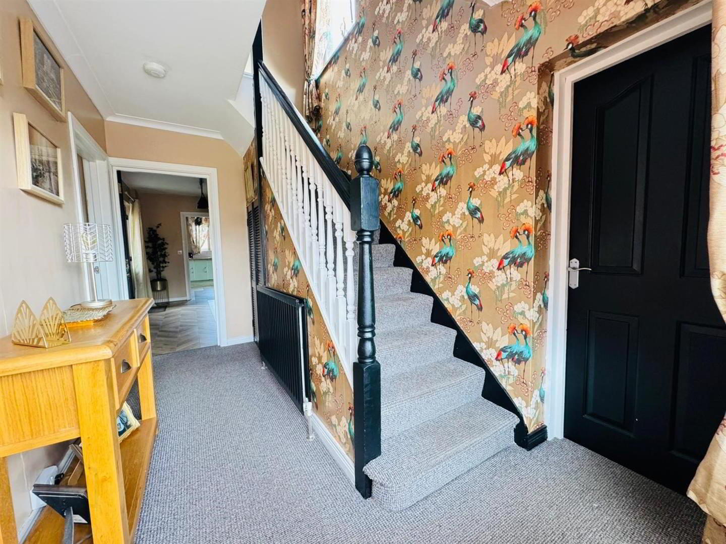 127 Whitewell Road 2 of 28