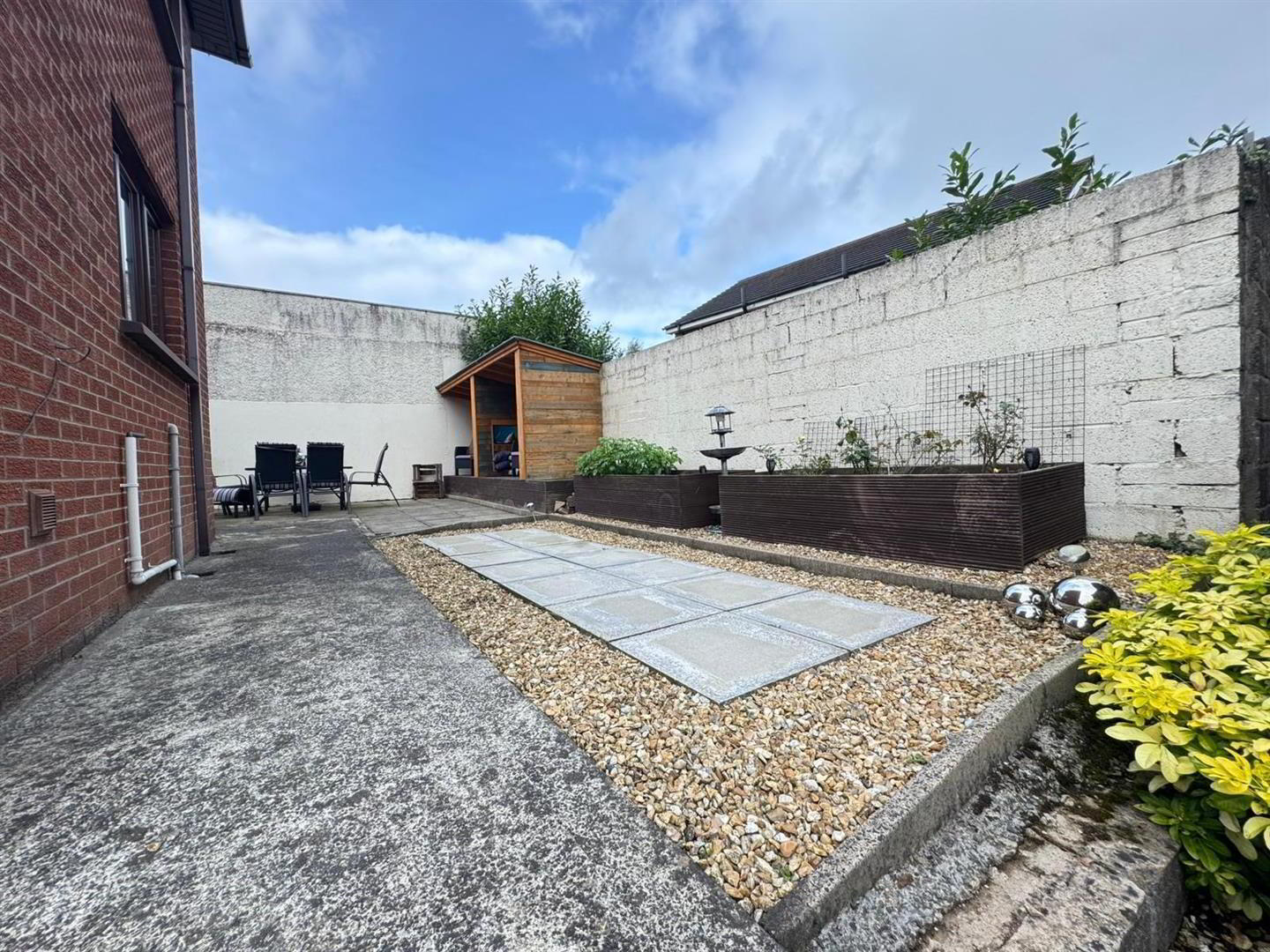 127 Whitewell Road 27 of 28