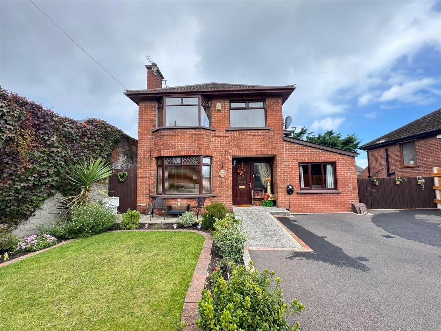127 Whitewell Road 22 of 28