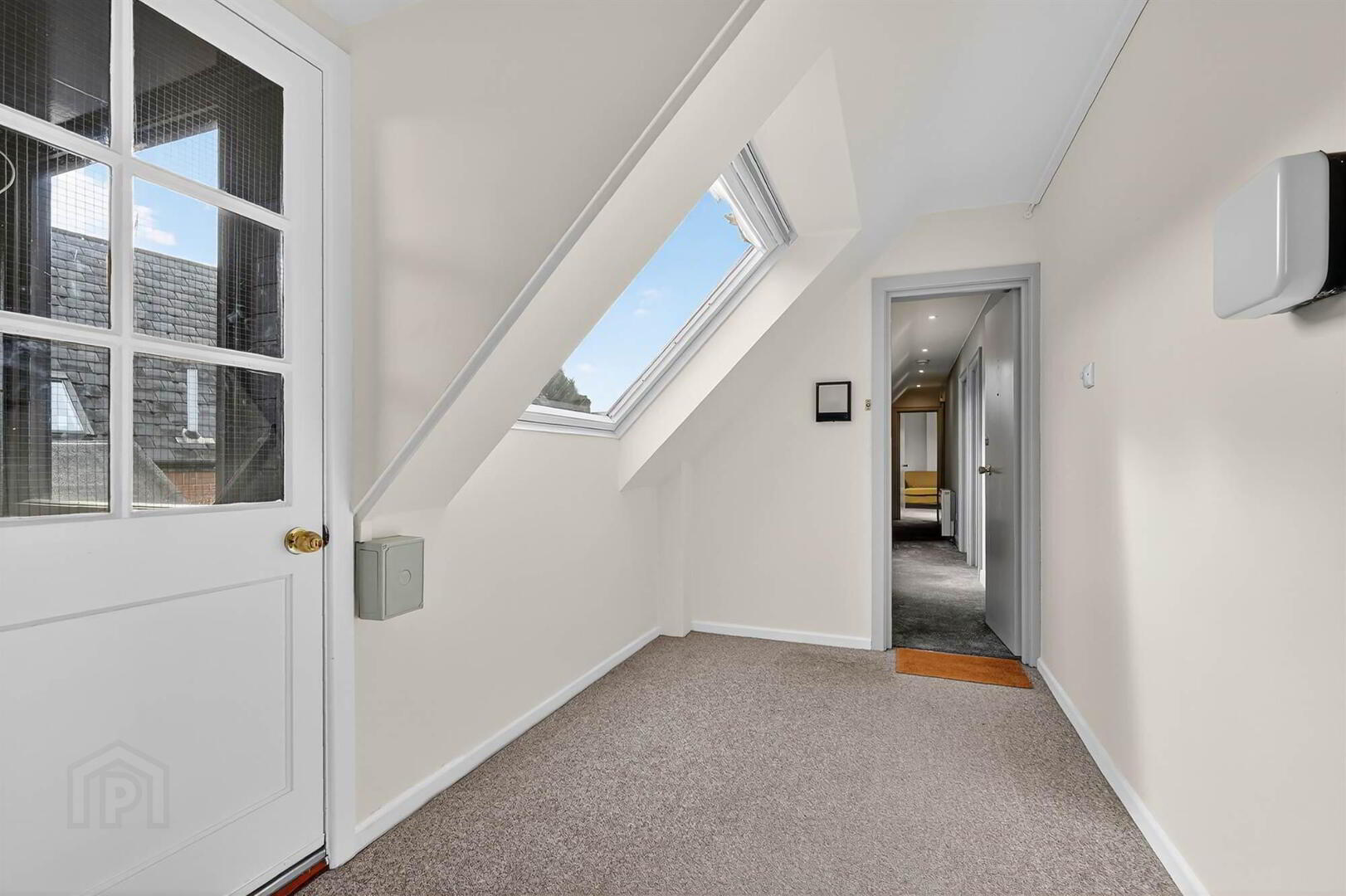 8 Bawnmore Court 2 of 15