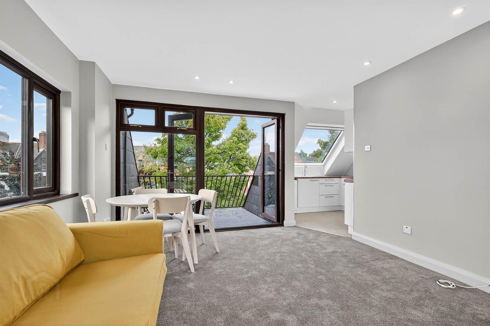 8 Bawnmore Court 7 of 15
