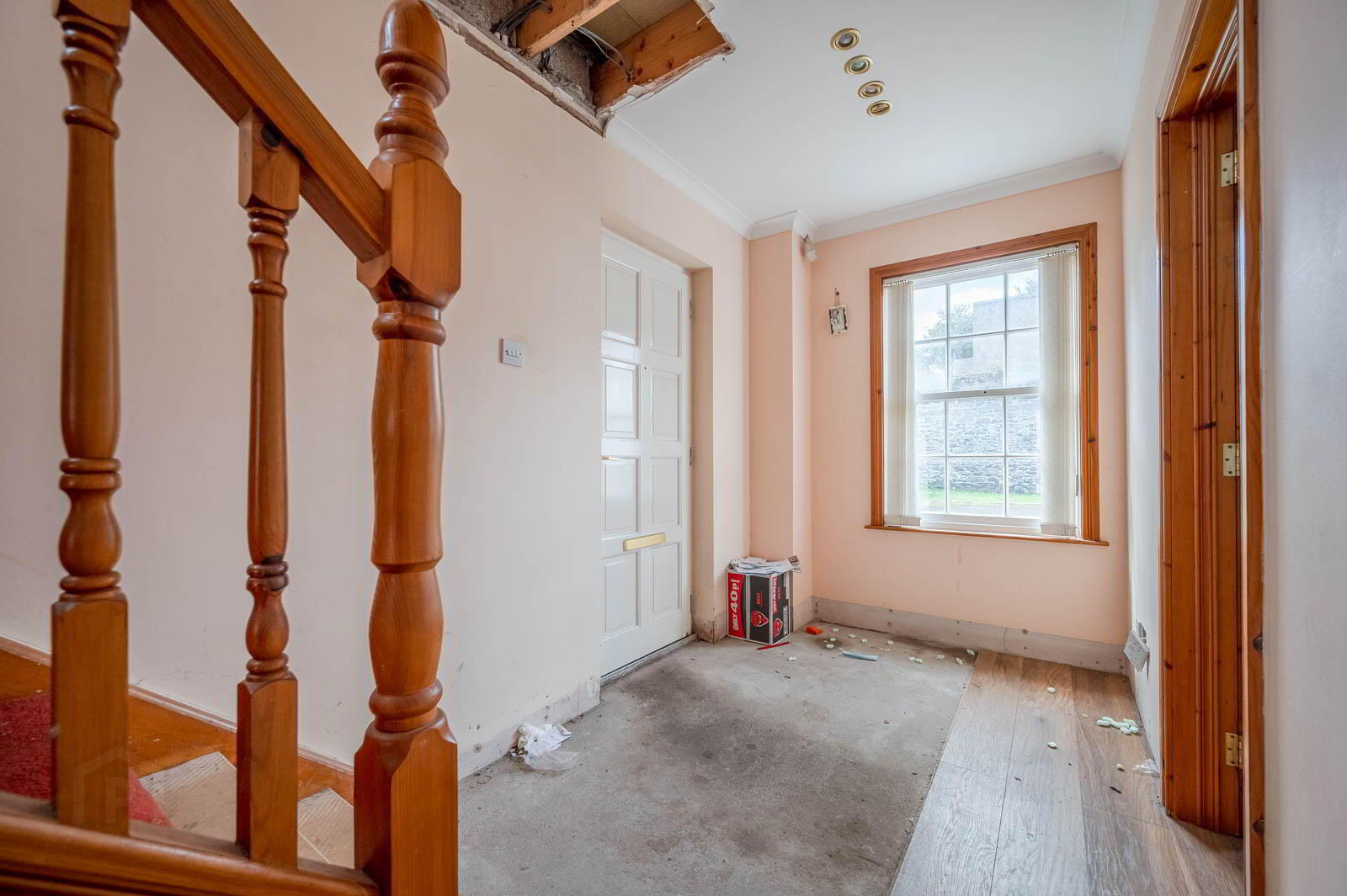 12 Manor Court 5 of 22