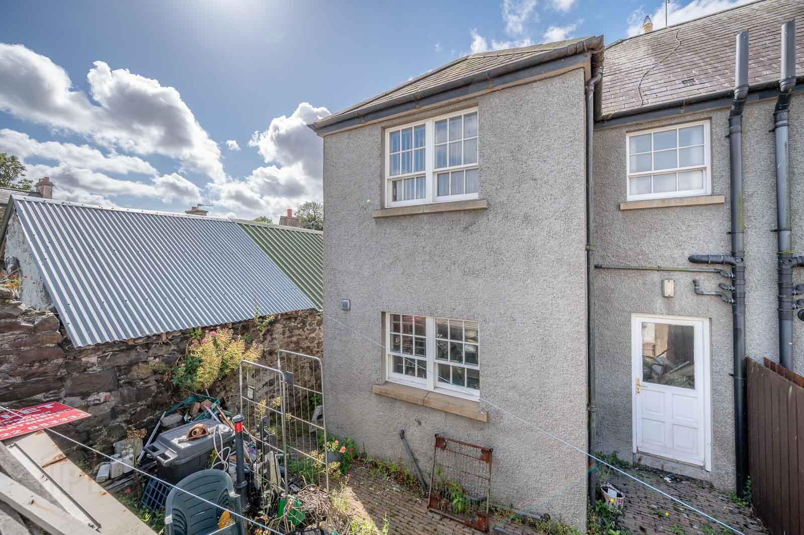 12 Manor Court 19 of 22