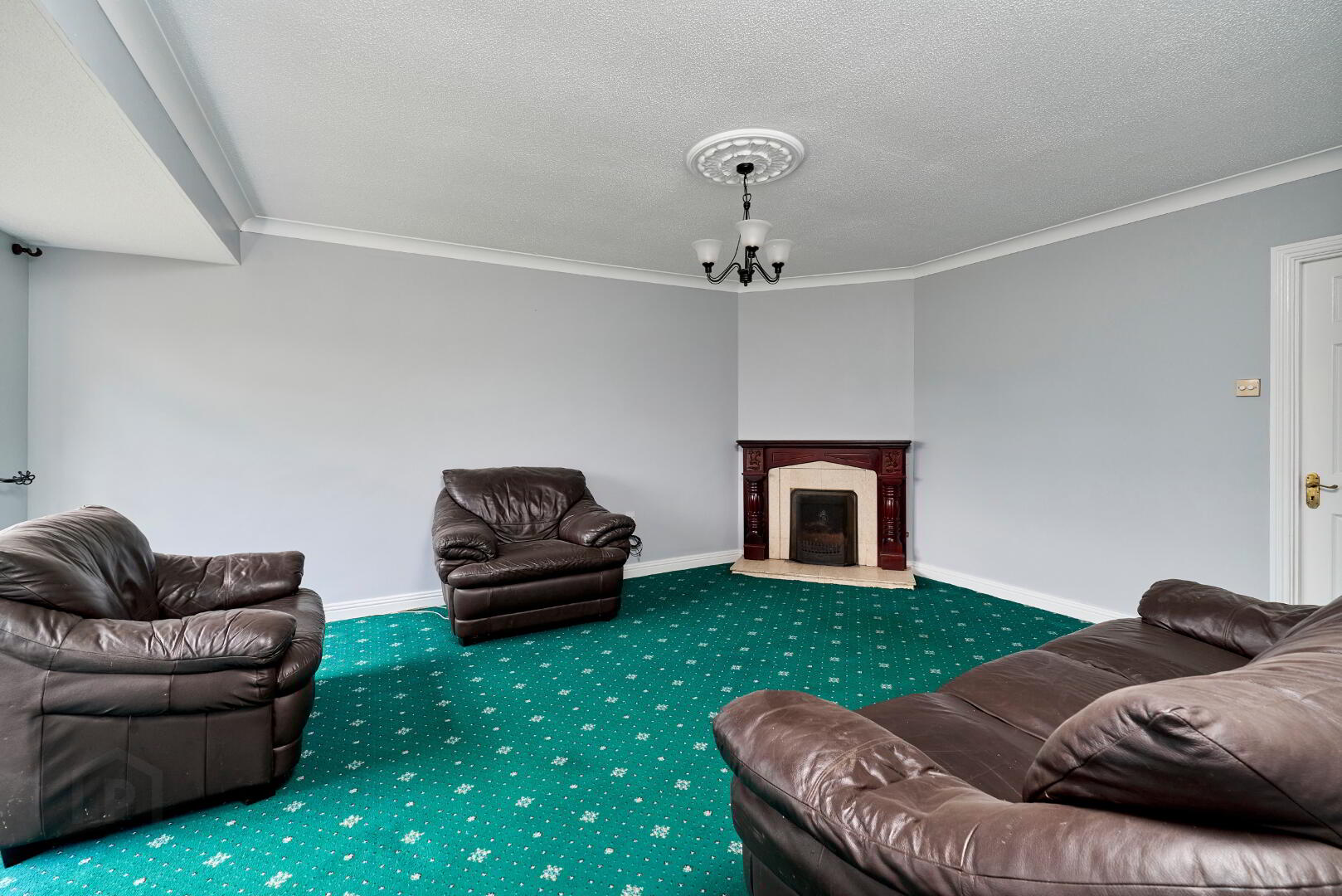 27 Beechcroft 6 of 19