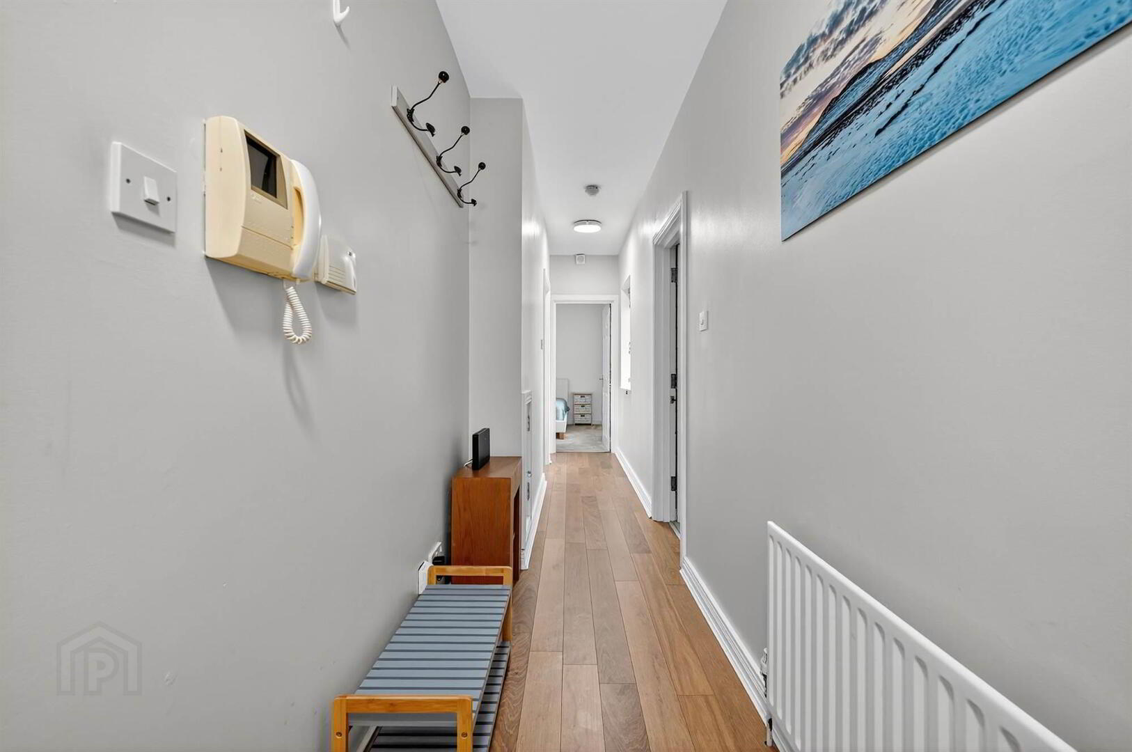 Apt 10, Sandown Court 6 of 21