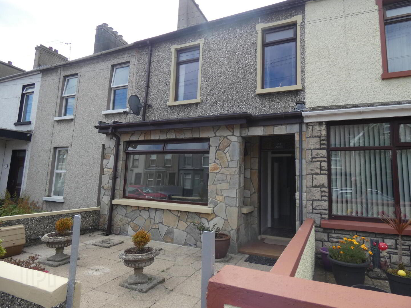 32 Upper Captain Street 1 of 21