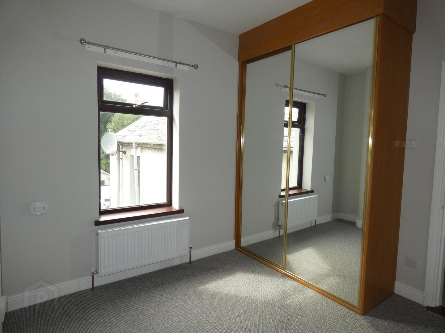 32 Upper Captain Street 15 of 21