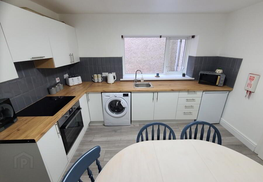 Unit A, 33 Sea Road 18 of 22