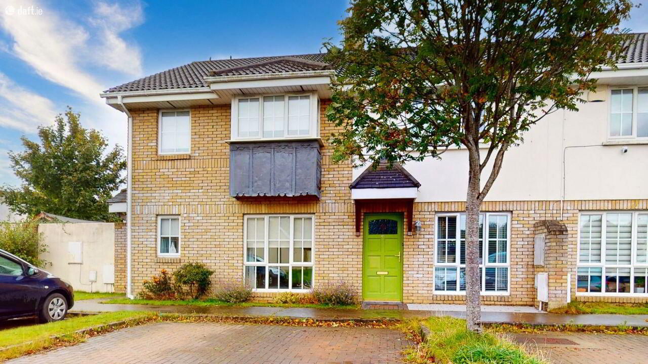 41 Dun Emer Way 1 of 17