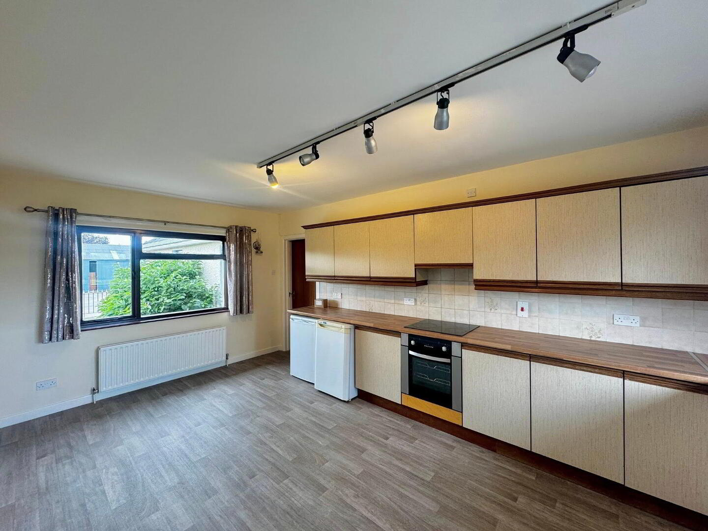 242 Moycraig Road 7 of 15