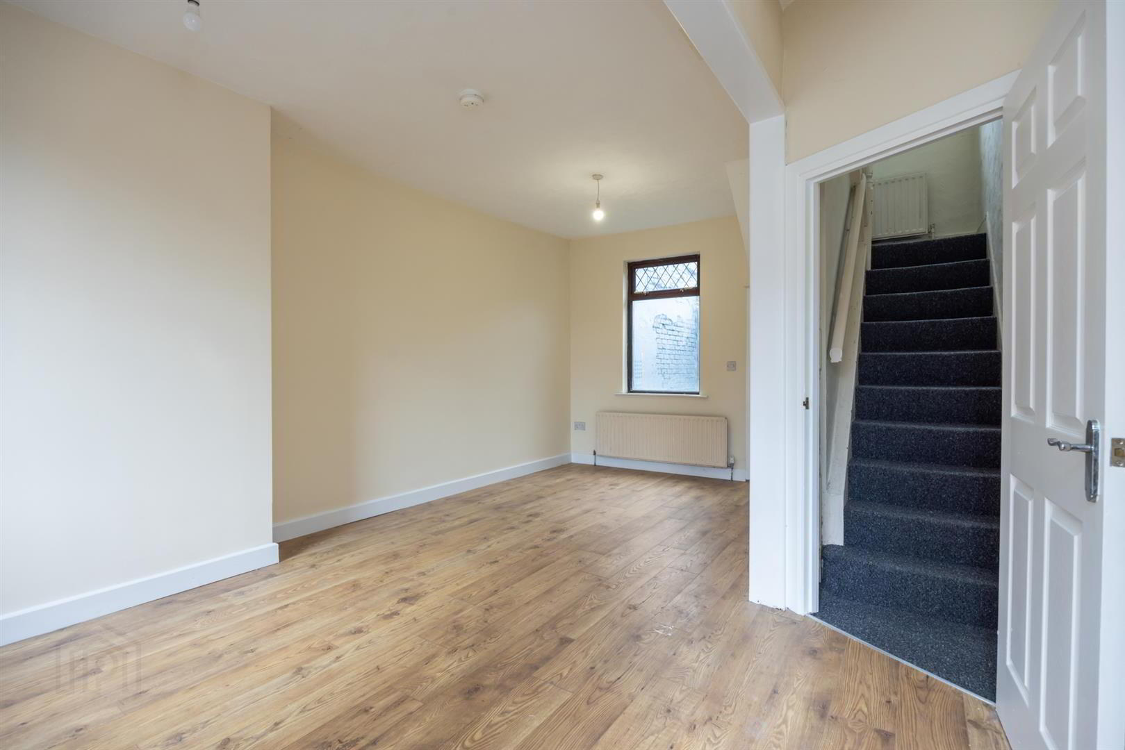 23 Lawnview Street 4 of 20