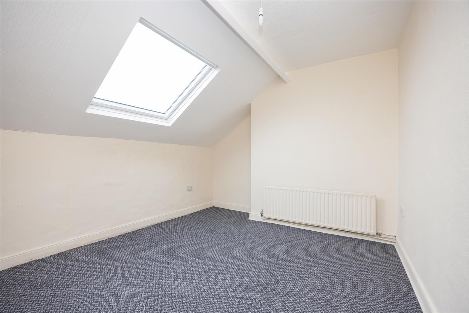 23 Lawnview Street 16 of 20