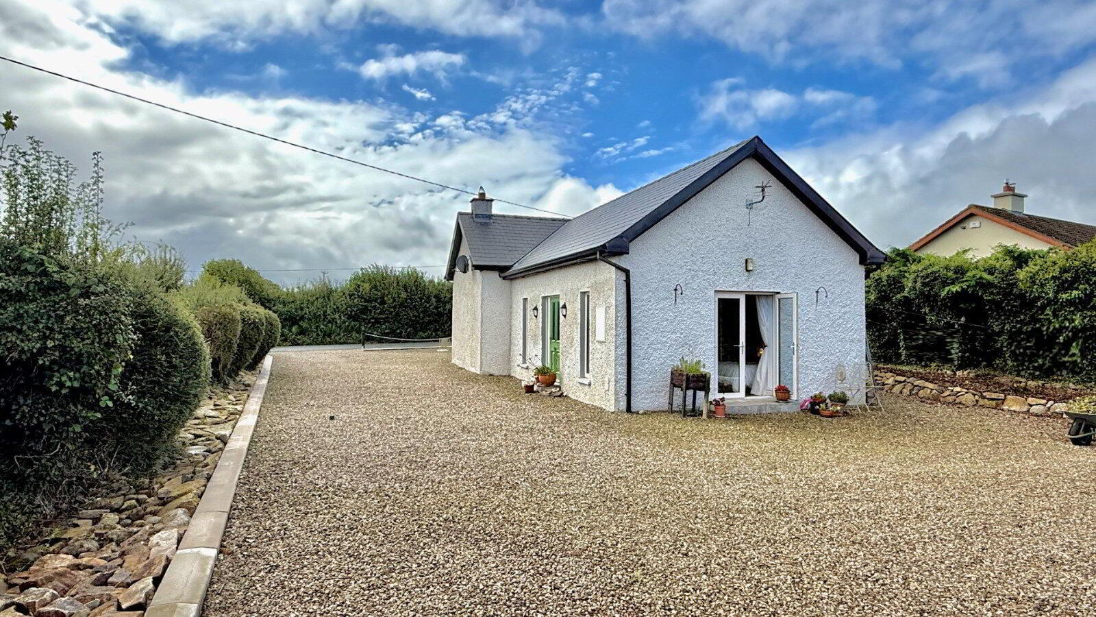 Gardenfield 14 of 19
