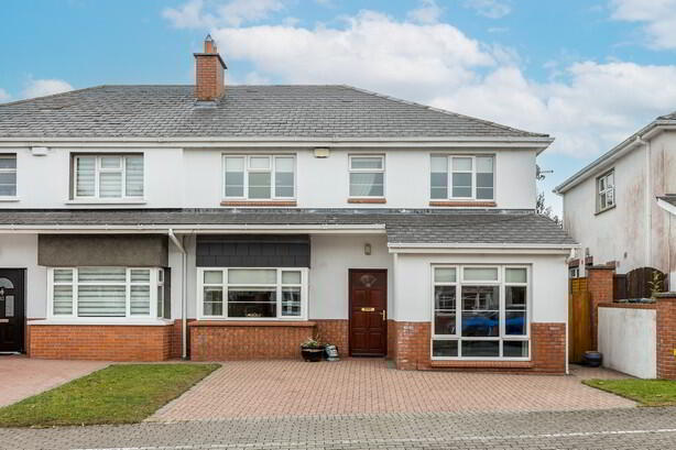 10 Seagrave Park 1 of 24