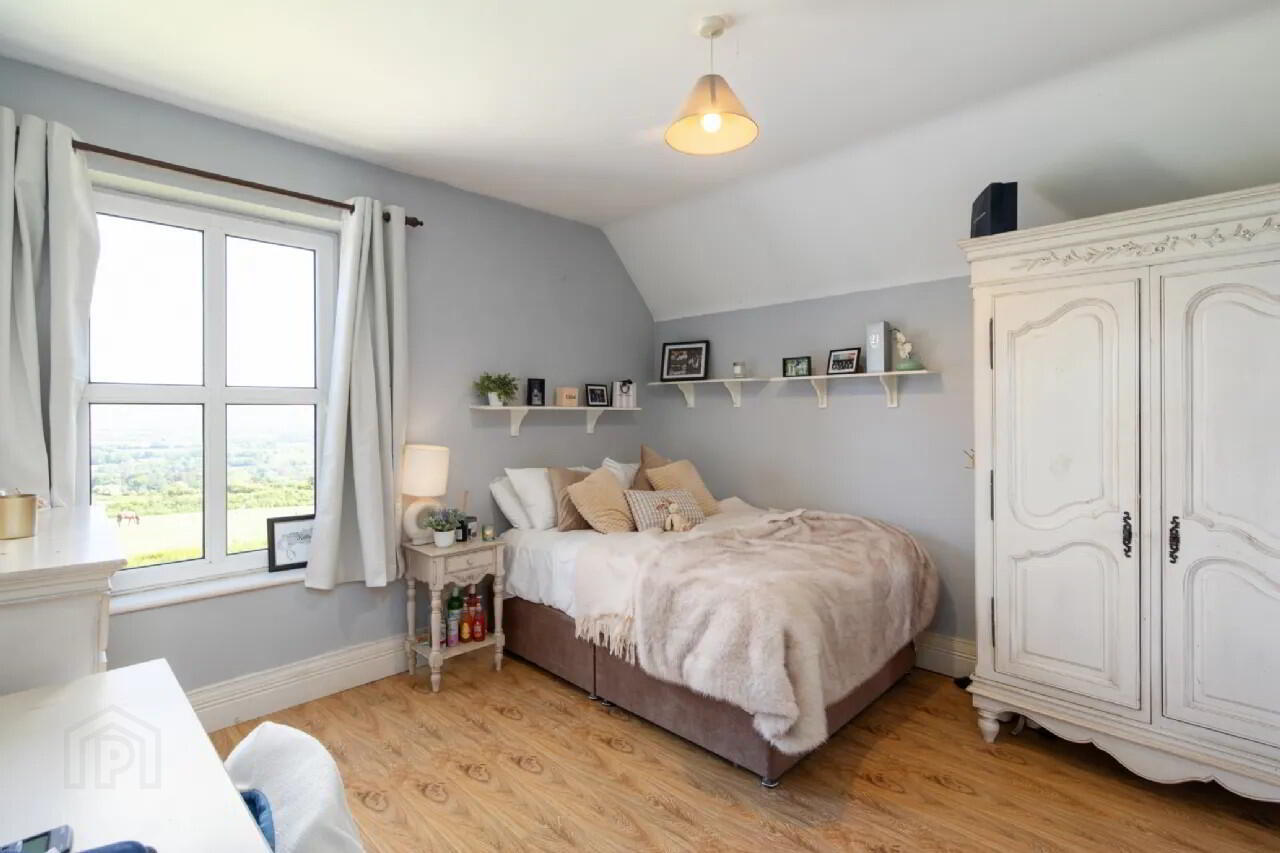 Hillside (On 5.4 Acres.), Glenbeg 19 of 42