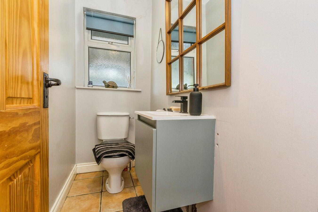 11 Grange Park 11 of 31