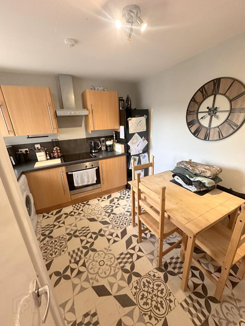 145b Glenkeen Avenue 11 of 20