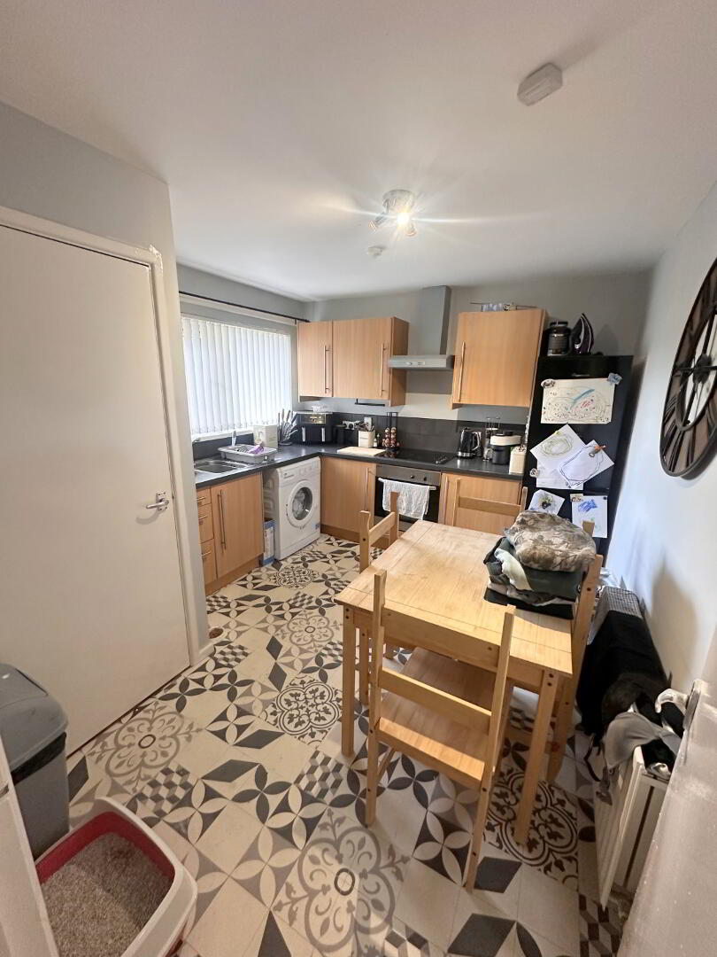 145b Glenkeen Avenue 12 of 20
