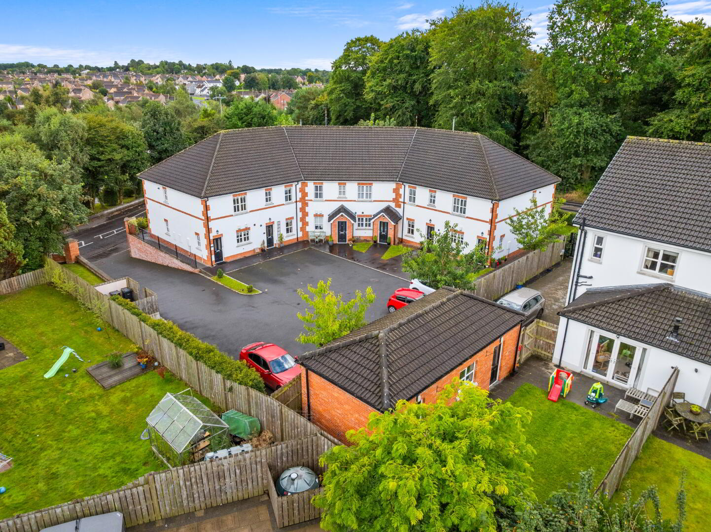 Highgrove, 41 Dans Road 19 of 23