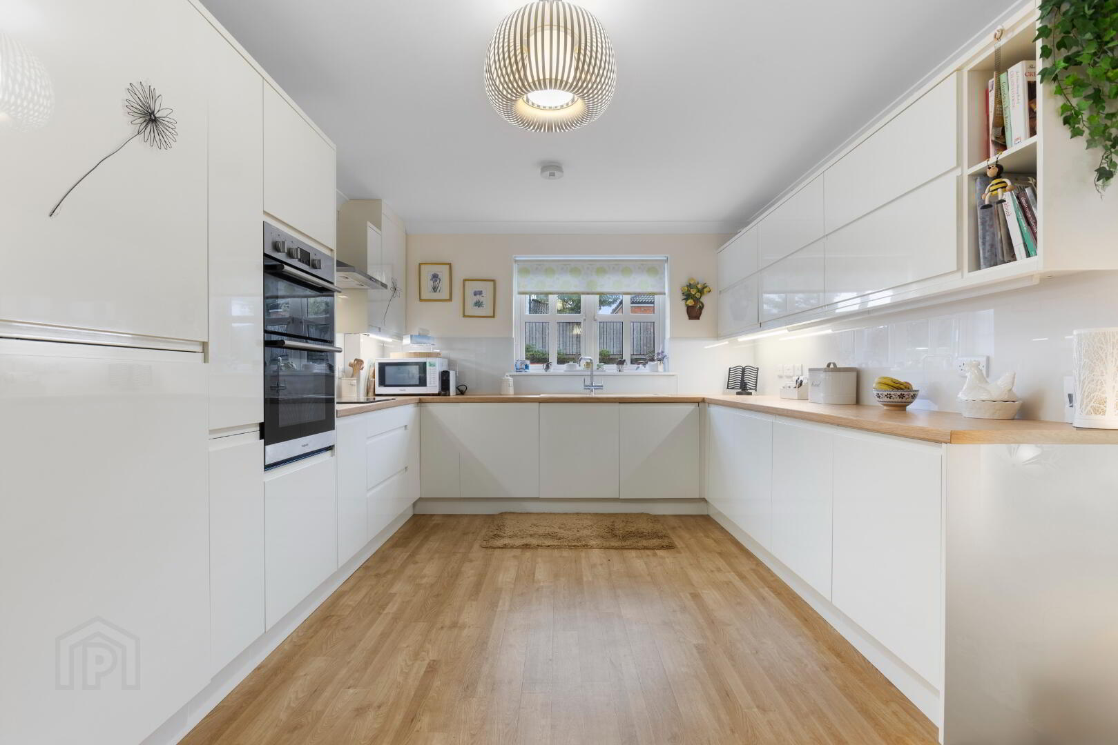 Highgrove, 41 Dans Road 4 of 23