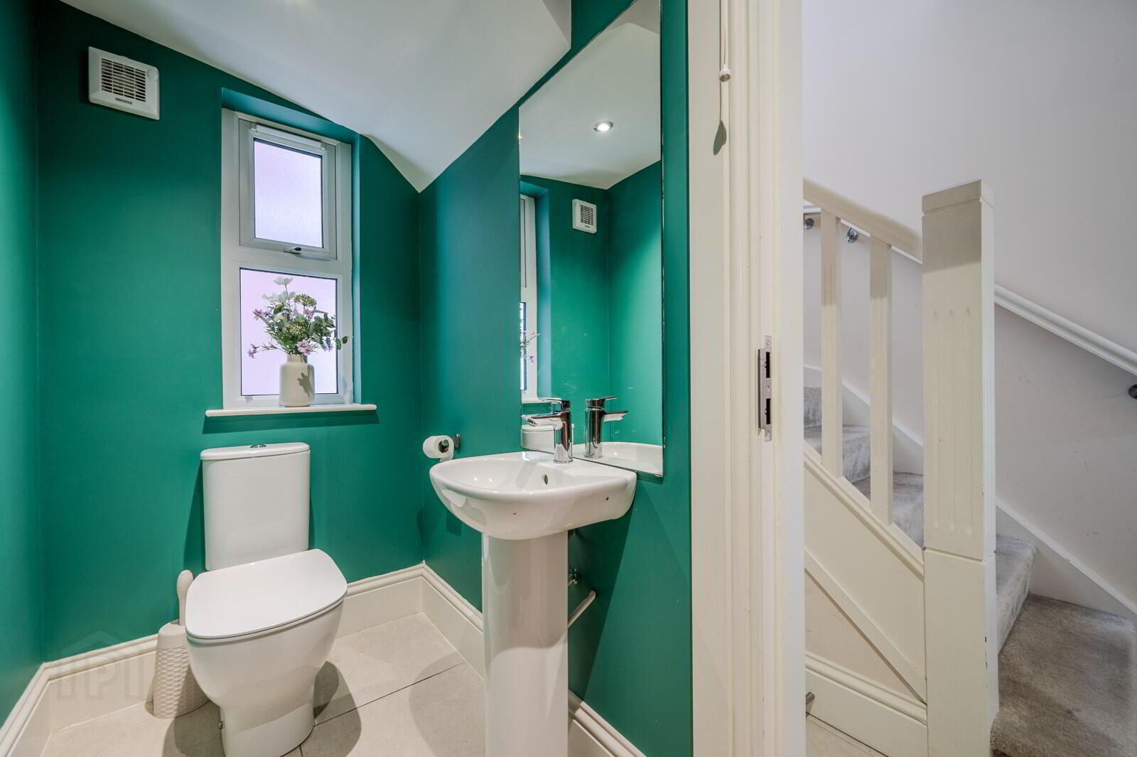 17c Seahill Road 17 of 36