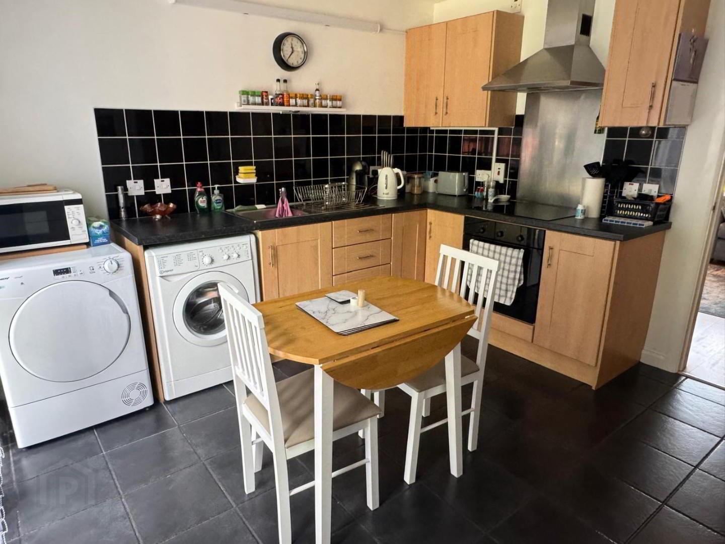 53 Castle Lane Mews 3 of 15