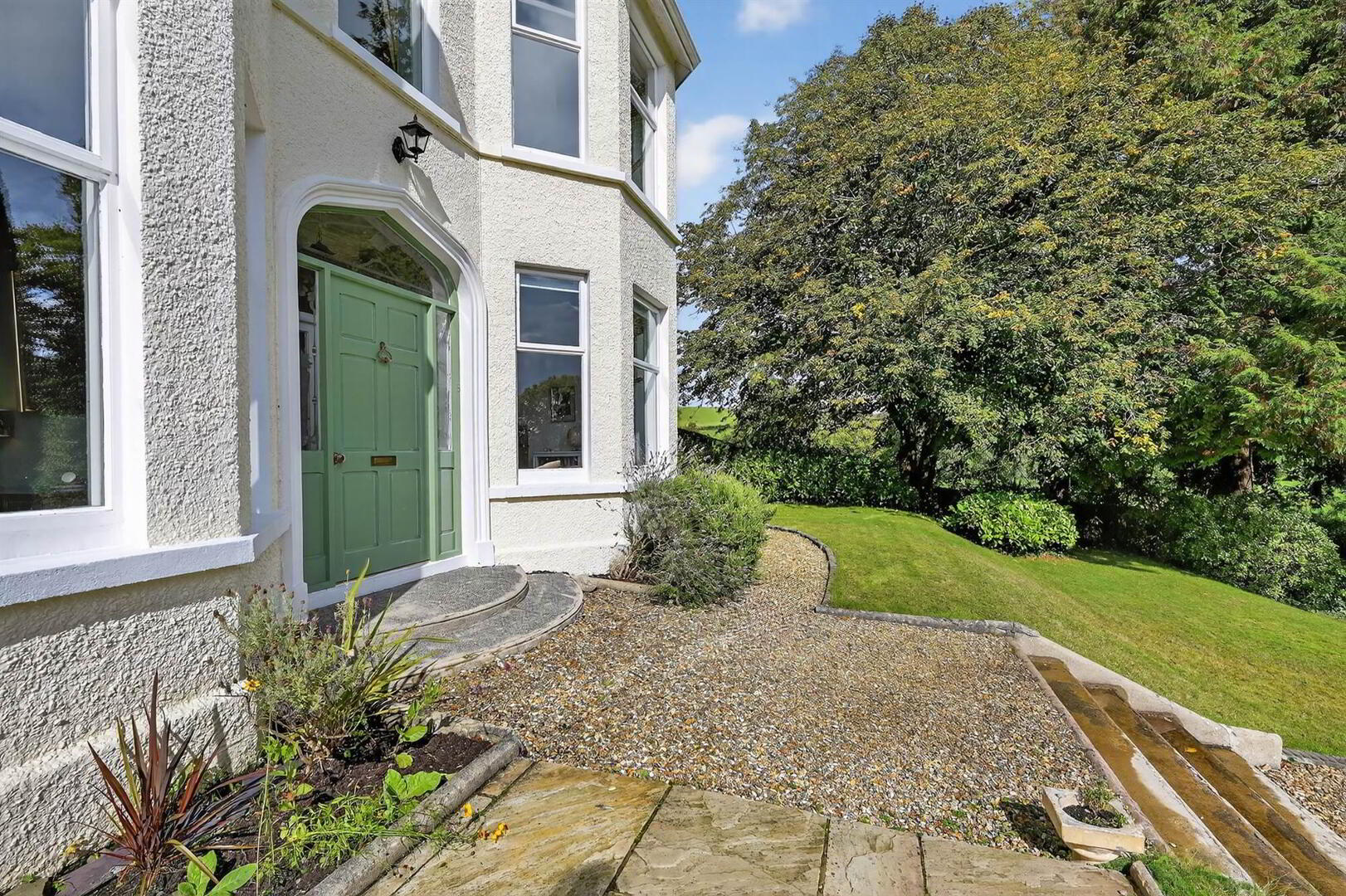 95 Belfast Road 3 of 51