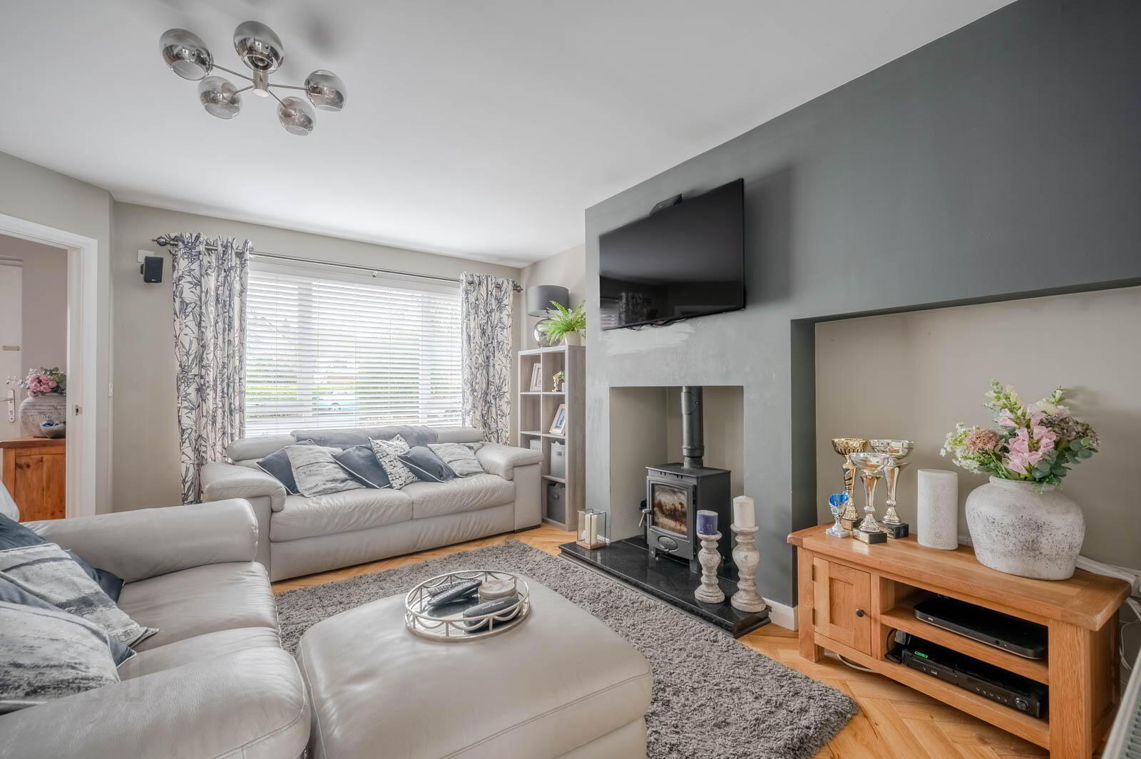17 Shaftesbury Park 8 of 28