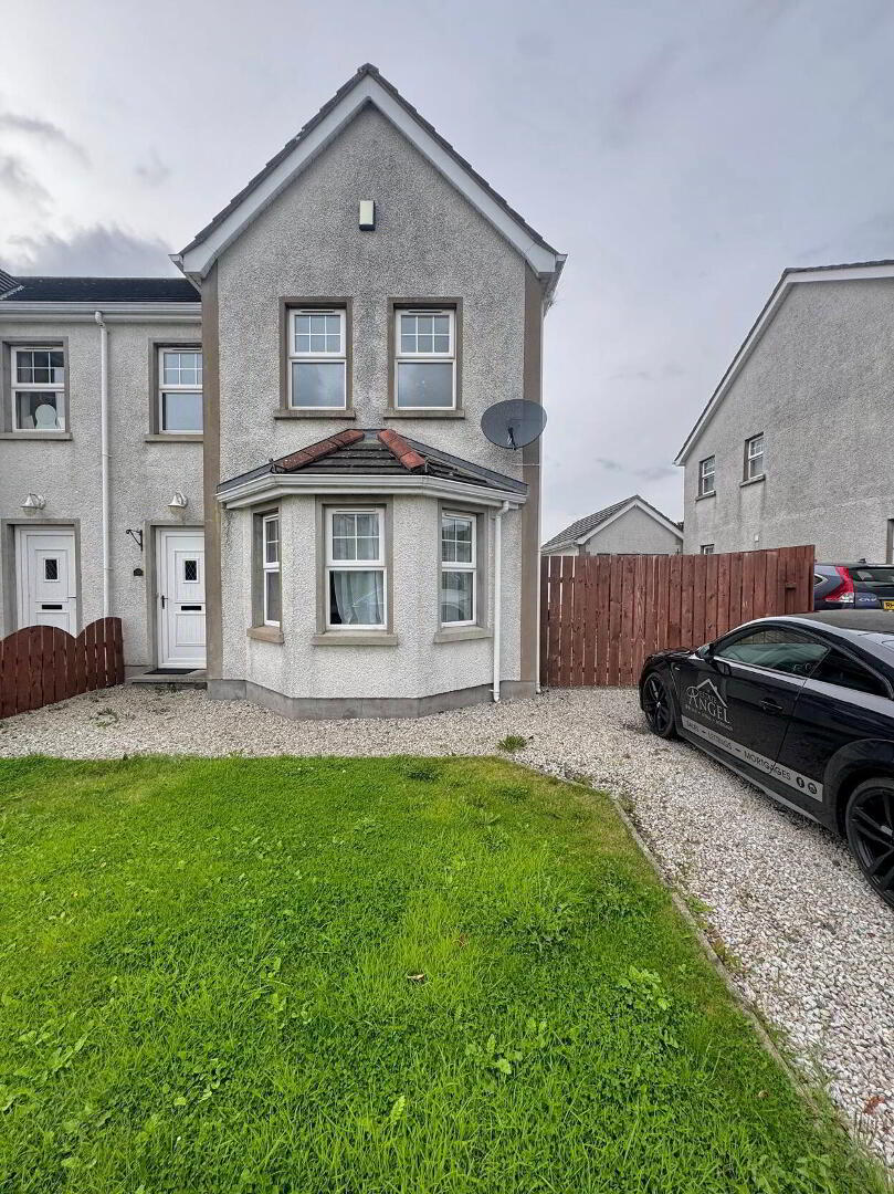 39 Edenmore Crescent 1 of 25