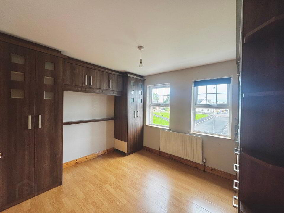 39 Edenmore Crescent 12 of 25