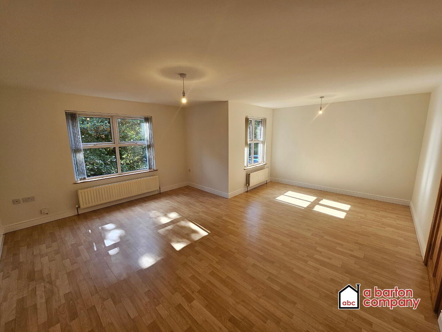 10 Lynview Mews 2 of 13