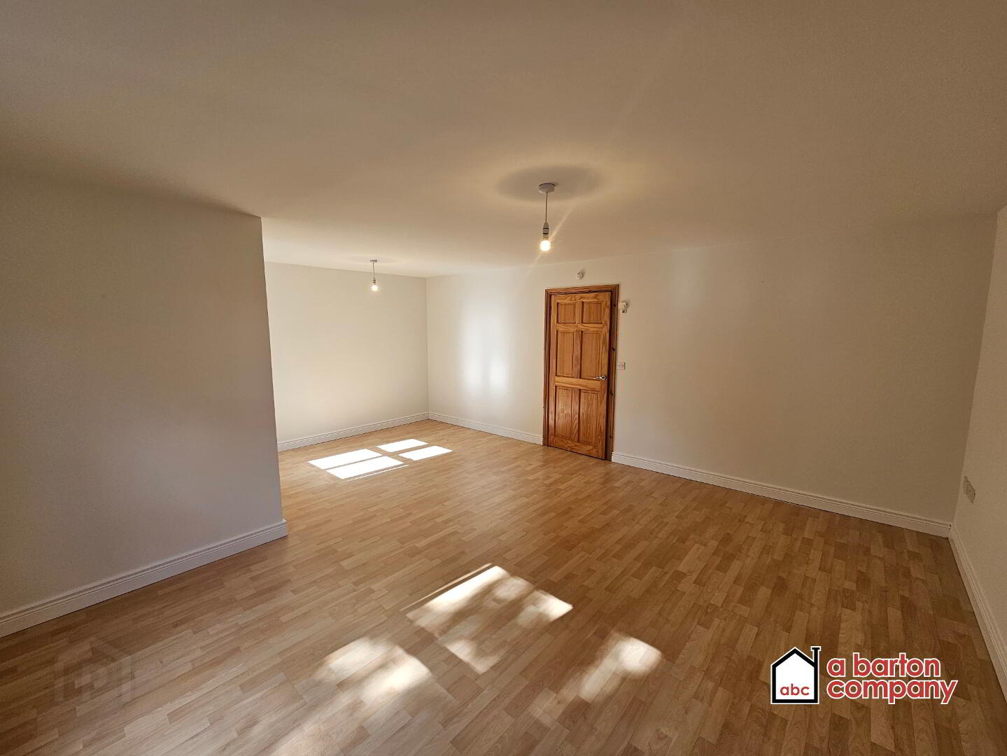 10 Lynview Mews 3 of 13