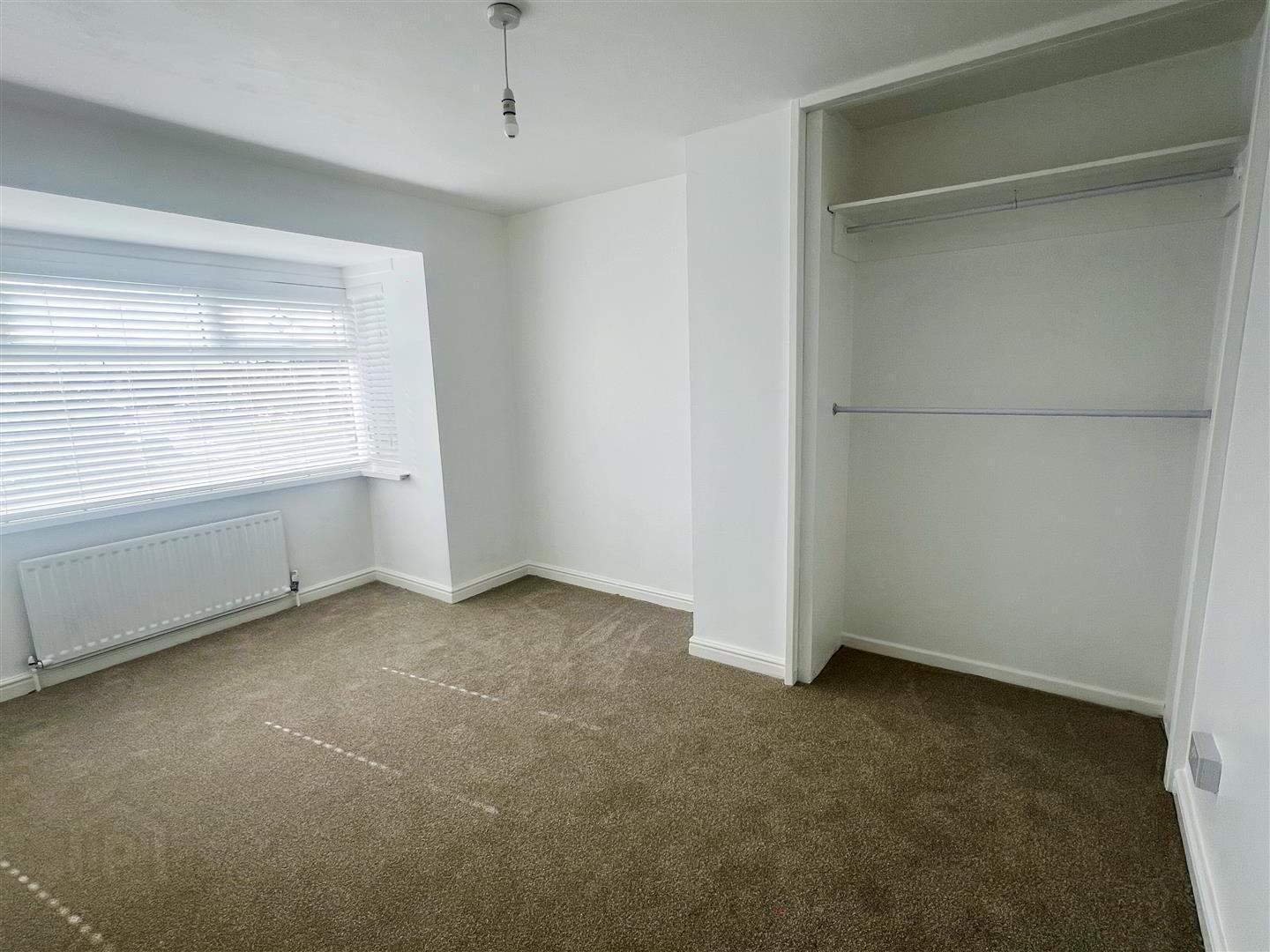 1 Woodford Grange 6 of 11