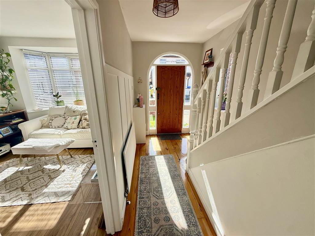 66 Loopland Drive 4 of 24