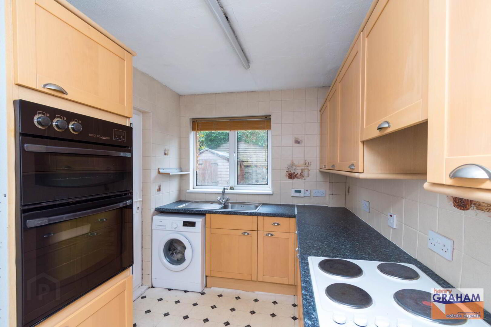 10 Lisnoe Park 6 of 19