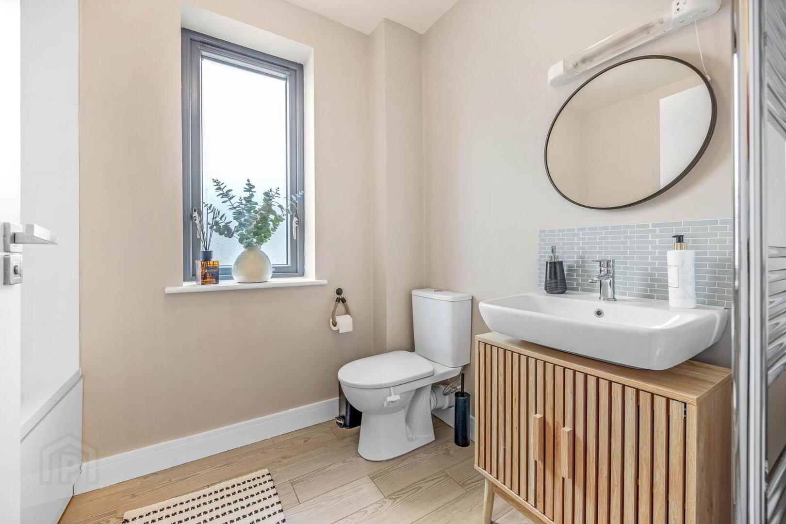 17 Drynam Avenue 15 of 25