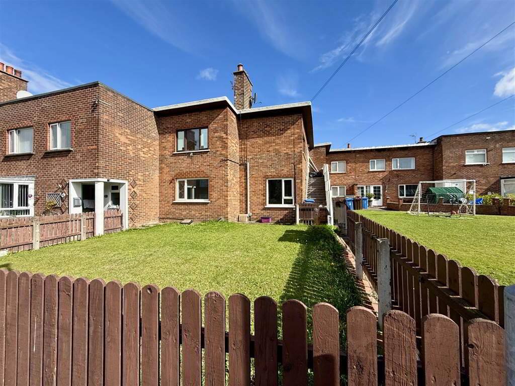 5a Arney Close 2 of 9