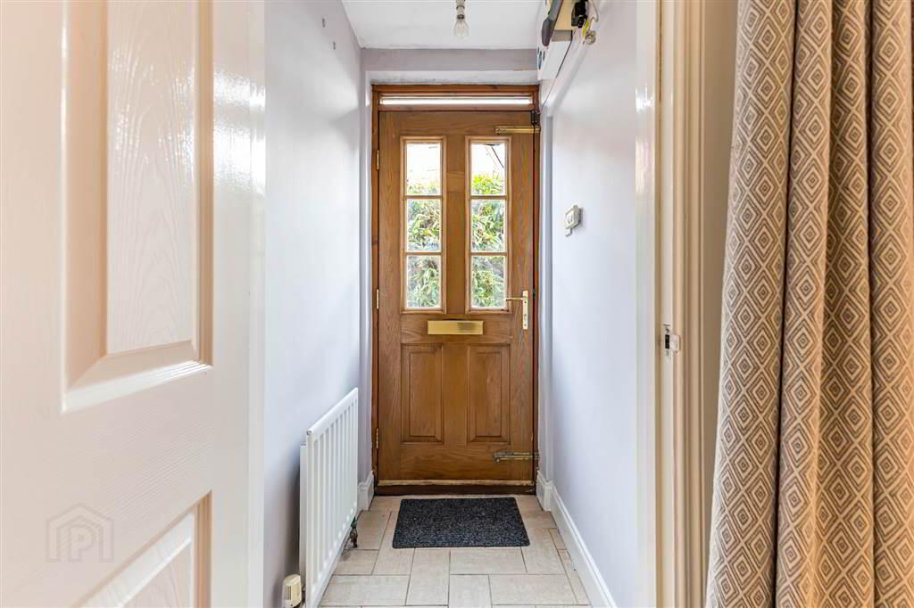 32 Annadale Green 2 of 17