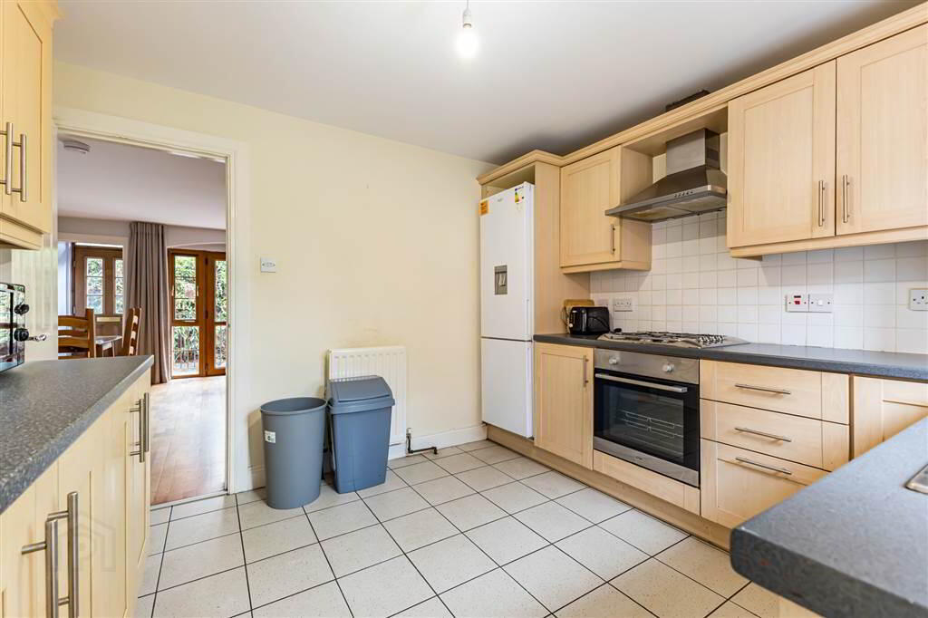 32 Annadale Green 6 of 17